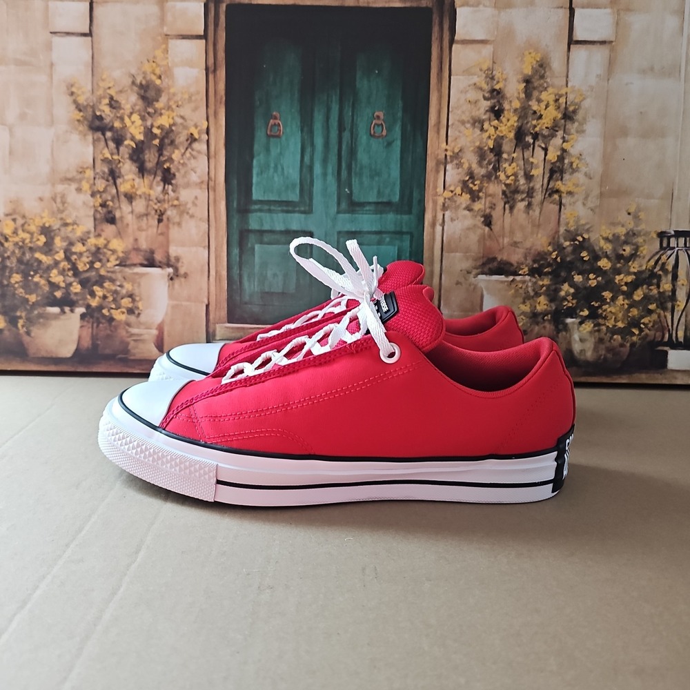 Converse Mens' Chuck Taylor Puff Shoes - Park Red/Black/White US Size 12